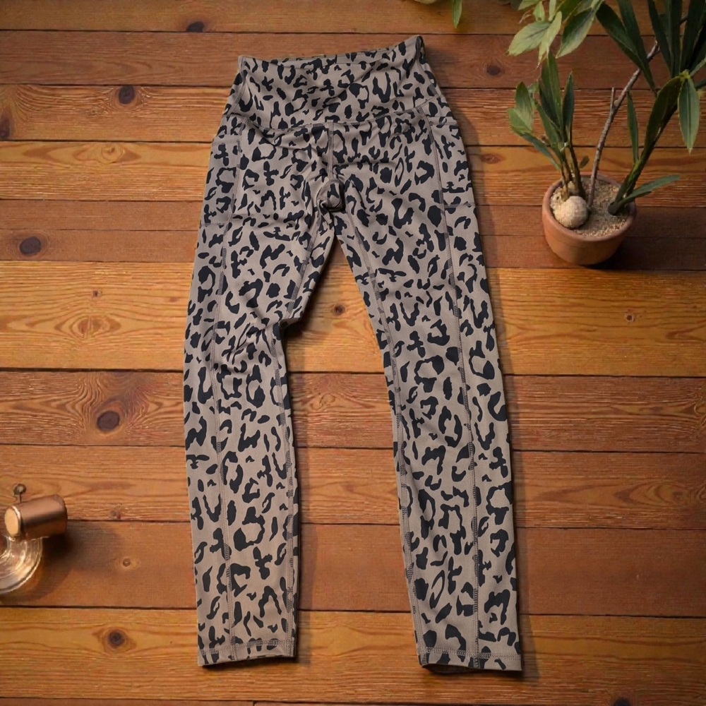 Leopard Print‎ Women's Leggings